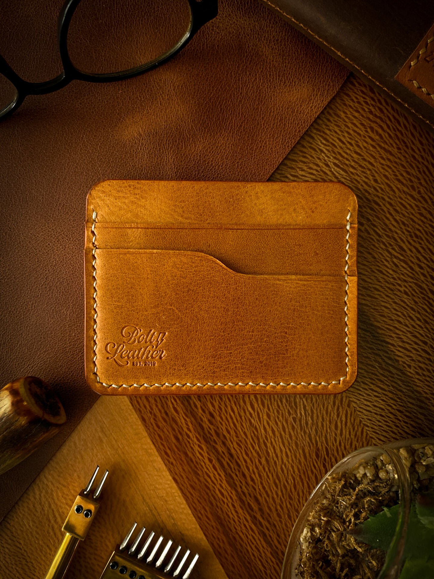 Leather Card Holder - 🔸 ''The Pocket Classic''